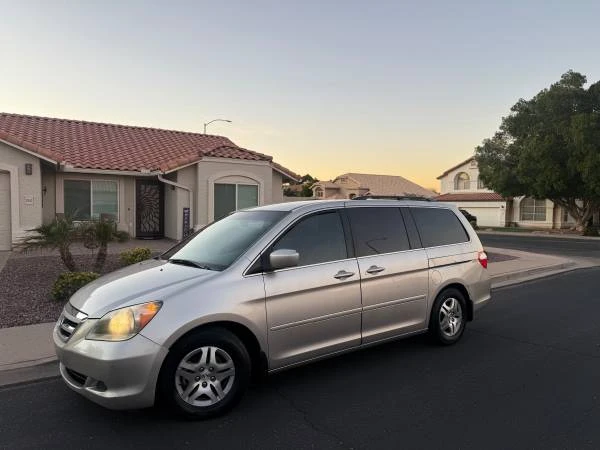 2007 Honda Odyssey - Image 2 of 10