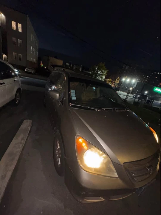 2007 Honda Odyssey - Image 2 of 10
