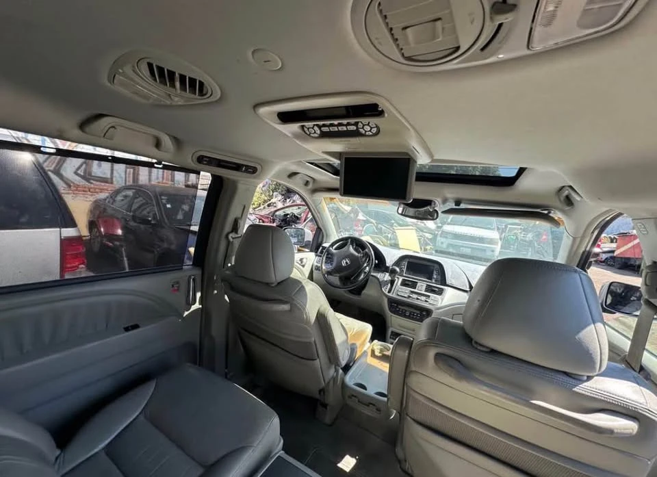 2007 Honda Odyssey - Image 7 of 13
