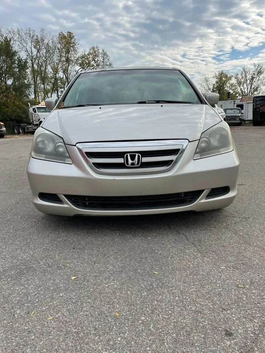 2007 Honda Odyssey - Image 3 of 7