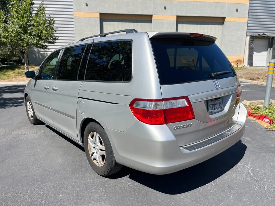 2007 Honda Odyssey - Image 7 of 18