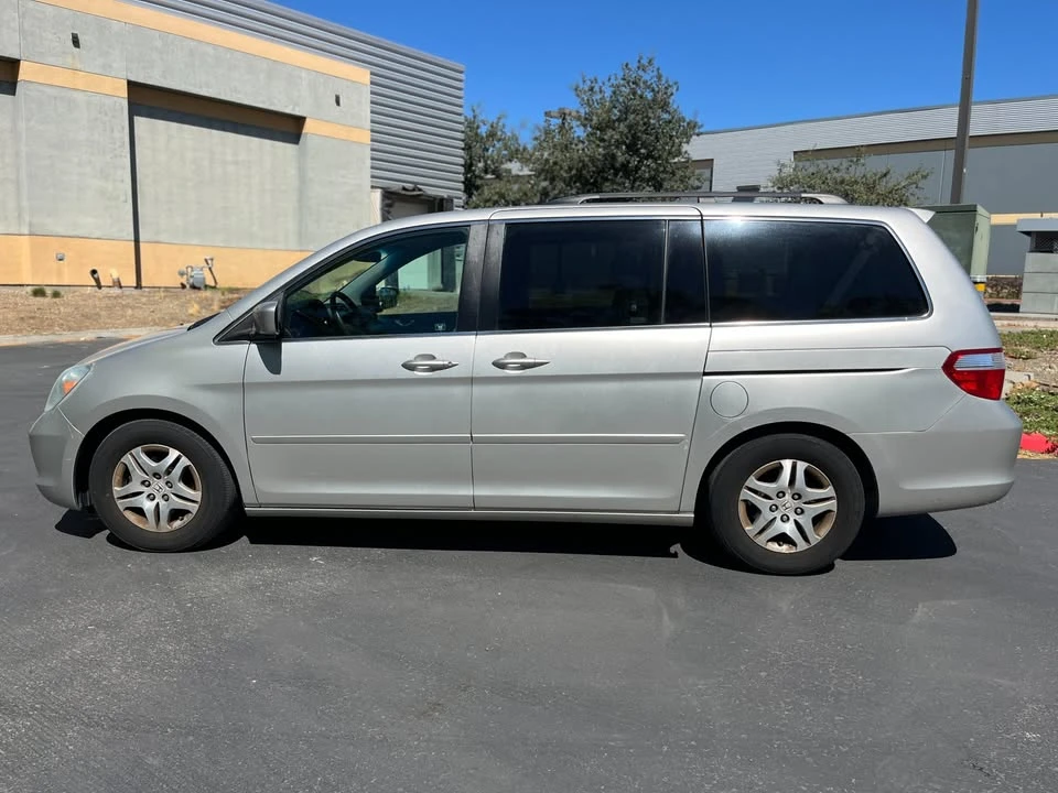 2007 Honda Odyssey - Image 8 of 18