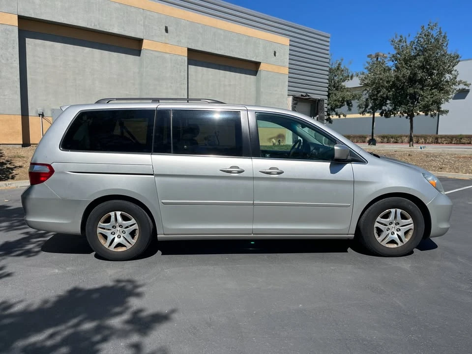 2007 Honda Odyssey - Image 3 of 18