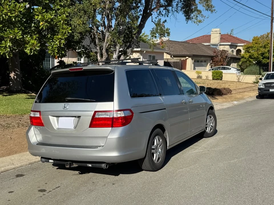 2007 Honda Odyssey - Image 4 of 9