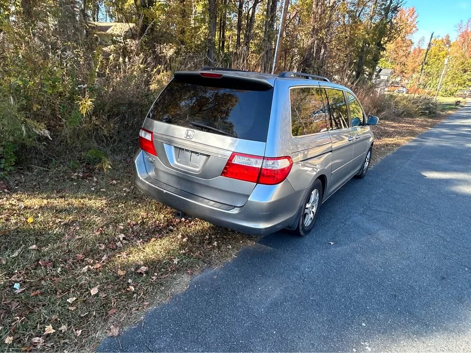 2007 Honda Odyssey - Image 8 of 14