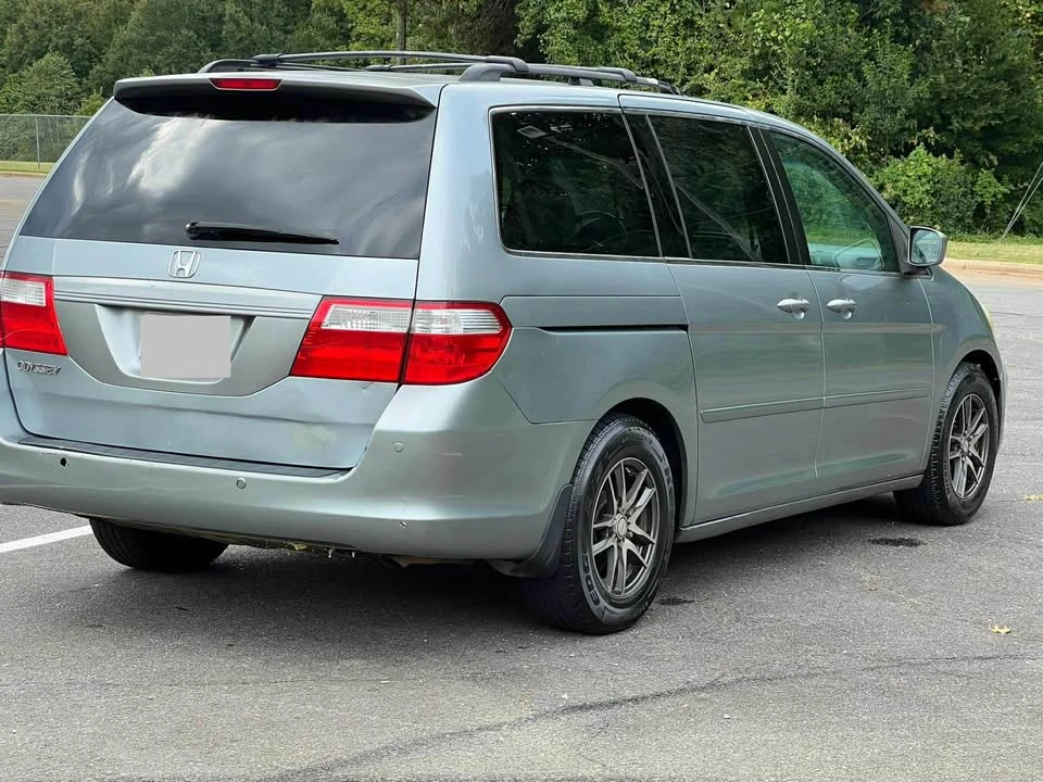 2007 Honda Odyssey - Image 6 of 11