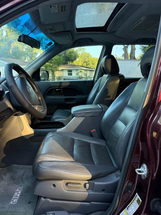 2007 Honda Pilot 1st Gen - Image 10 of 11