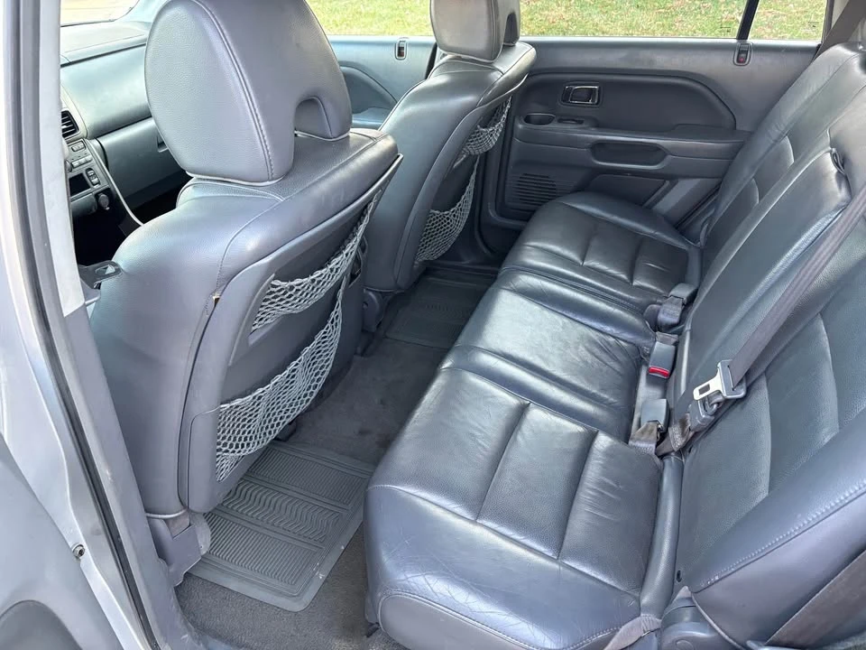 2007 Honda Pilot 1st Gen - Image 10 of 16