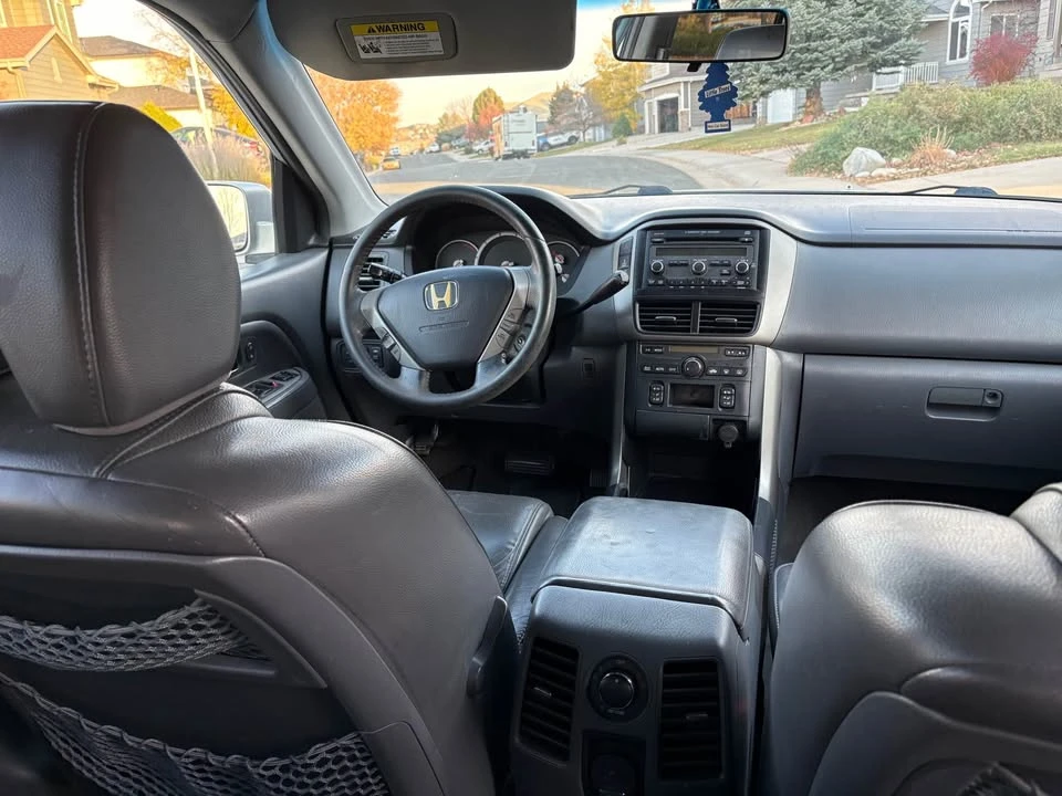 2007 Honda Pilot 1st Gen - Image 13 of 16
