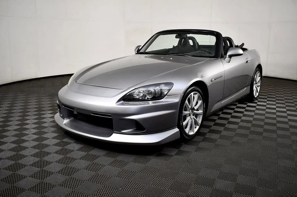 2007 Honda AP2 S2000 - Image 2 of 20