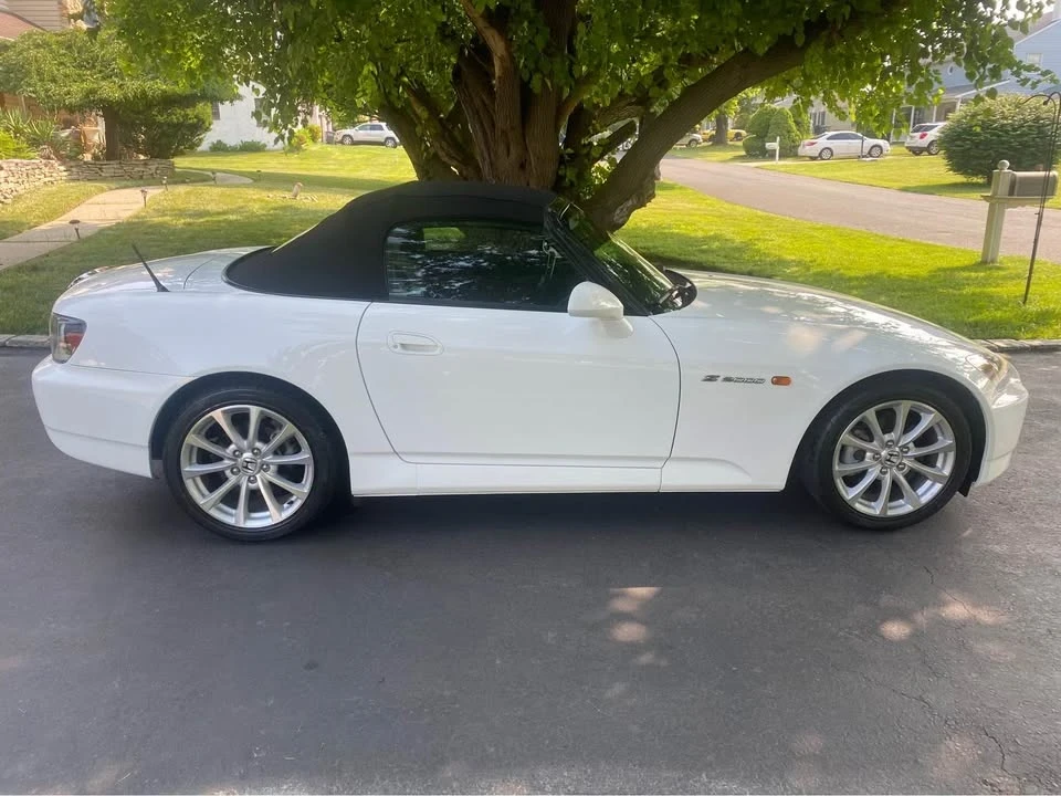 2007 Honda AP2 S2000 - Image 2 of 9