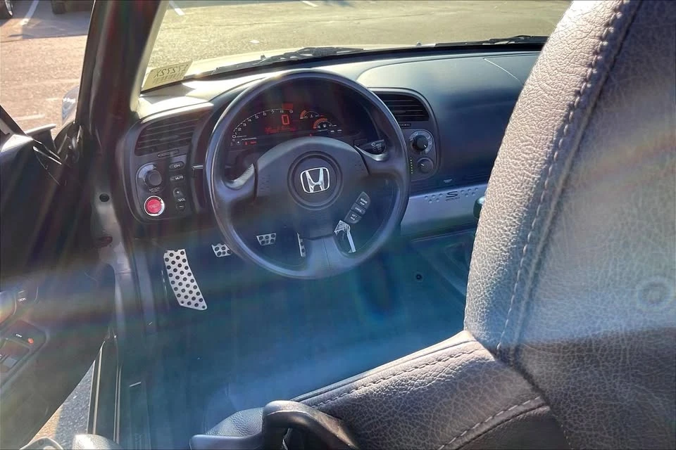 2007 Honda AP2 S2000 - Image 12 of 14