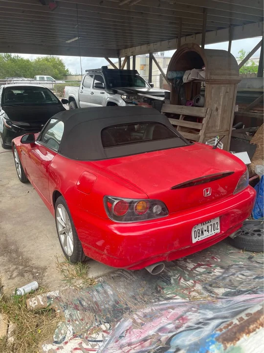 2007 Honda AP2 S2000 - Image 2 of 10