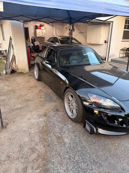2007 Honda AP2 S2000 - Image 2 of 4