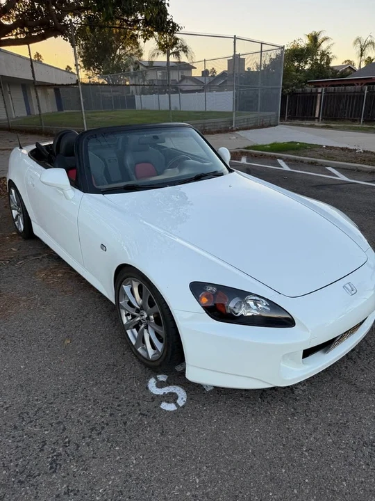 2007 Honda AP2 S2000 - Image 3 of 12