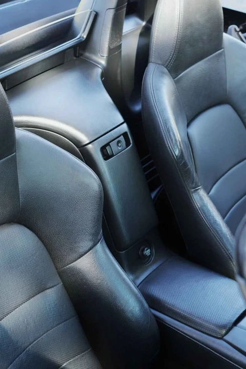 2007 Honda AP2 S2000 - Image 13 of 20