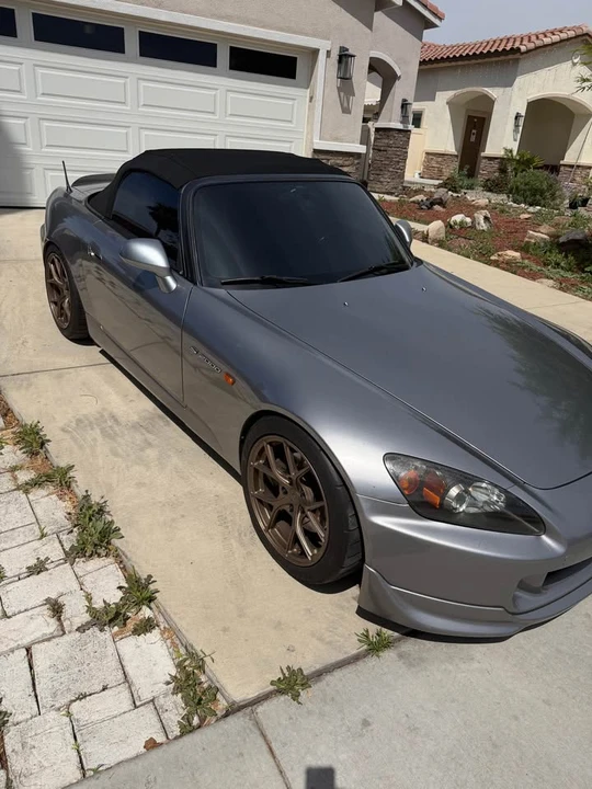 2007 Honda AP2 S2000 - Image 2 of 20