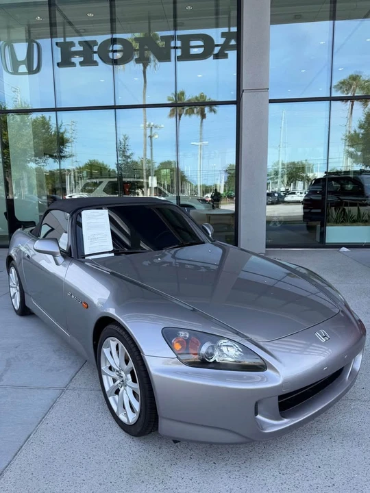 2007 Honda AP2 S2000 - Image 2 of 6