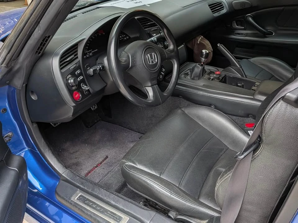 2007 Honda AP2 S2000 - Image 2 of 3