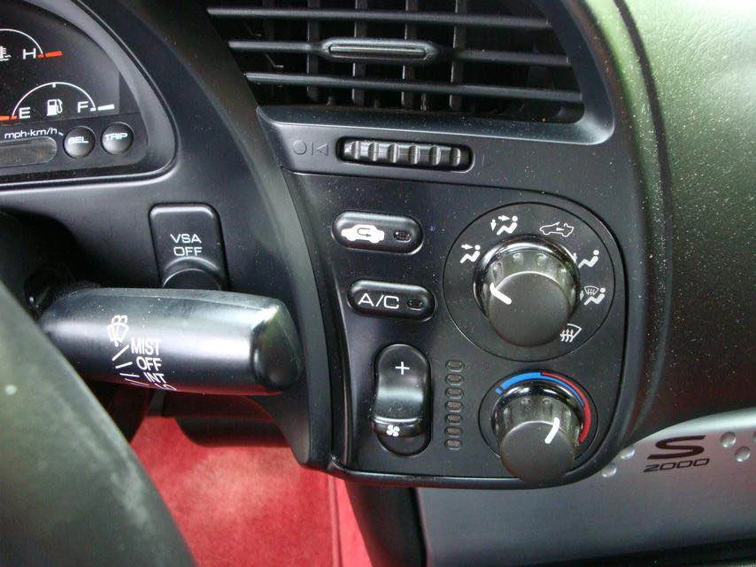2007 Honda AP2 S2000 - Image 9 of 16