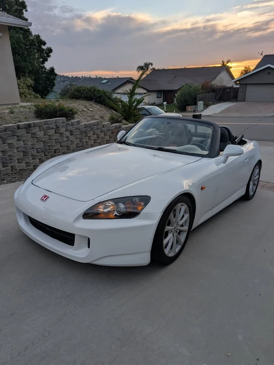 2007 Honda AP2 S2000 - Image 2 of 7