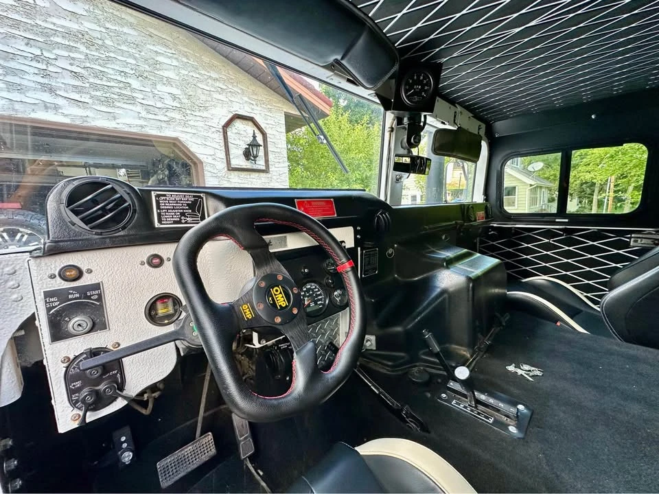 2007 Hummer HMMWV - Image 10 of 11
