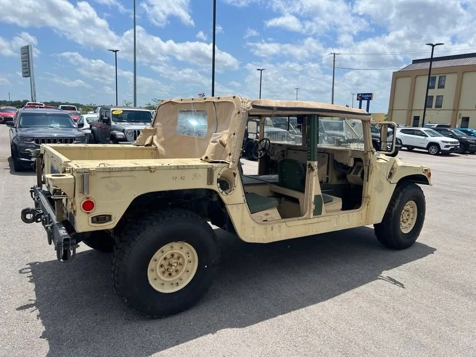 2007 Hummer HMMWV - Image 5 of 9
