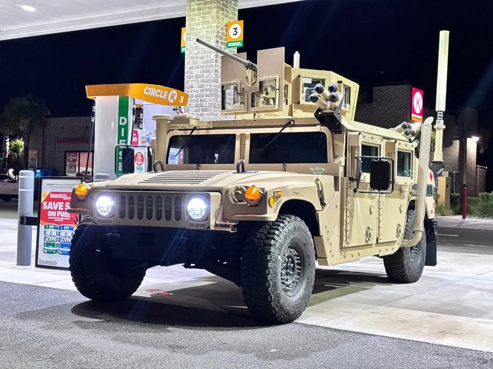 2007 Hummer HMMWV - Image 18 of 18