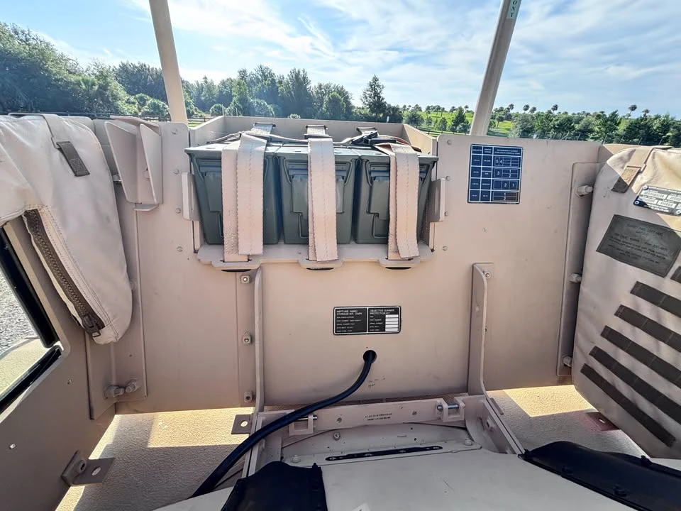 2007 Hummer HMMWV - Image 13 of 18