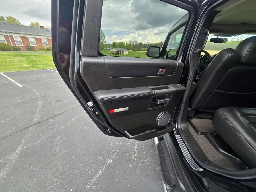 2007 Hummer Hummer H2 - Image 16 of 31