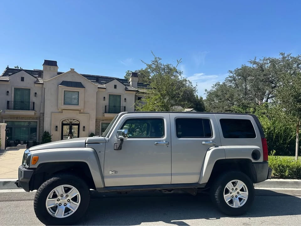 2007 Hummer Hummer H3 - Image 2 of 19