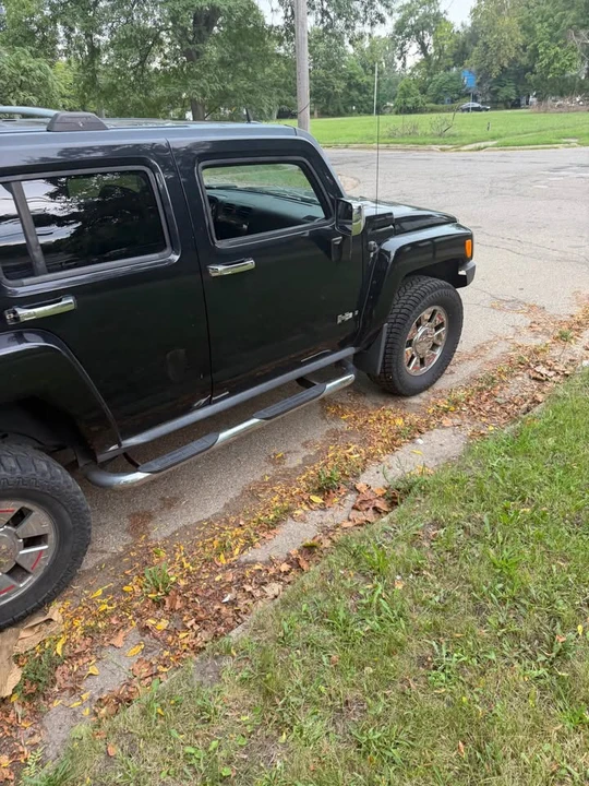 2007 Hummer Hummer H3 - Image 9 of 15