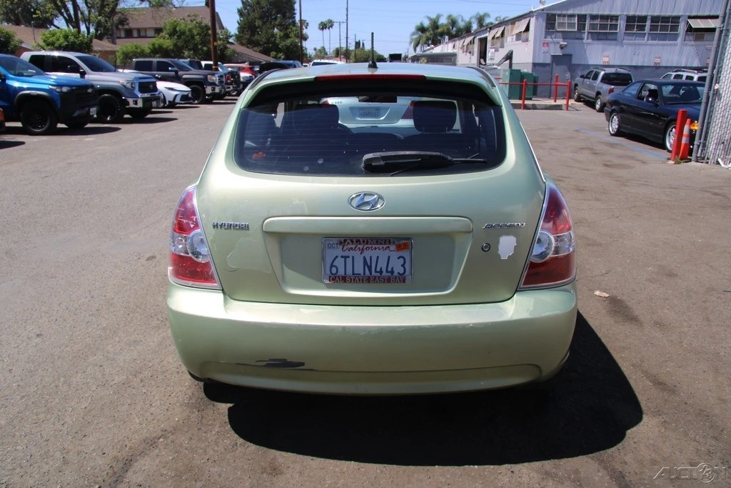 2007 Hyundai Accent - Image 6 of 21