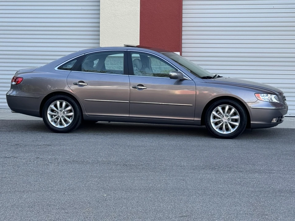 2007 Hyundai Azera - Image 10 of 31