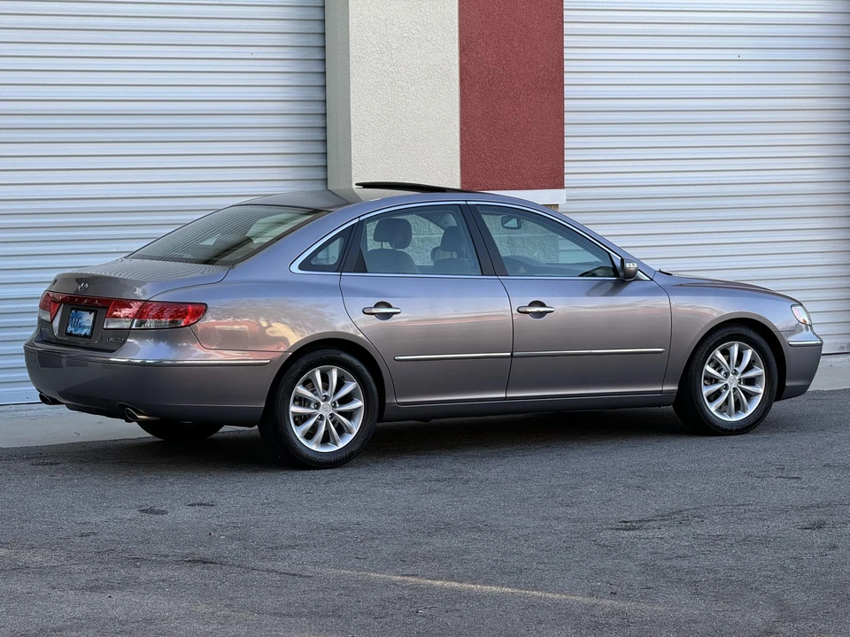 2007 Hyundai Azera - Image 18 of 31