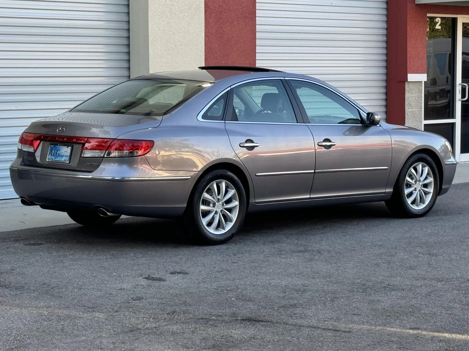 2007 Hyundai Azera - Image 20 of 31