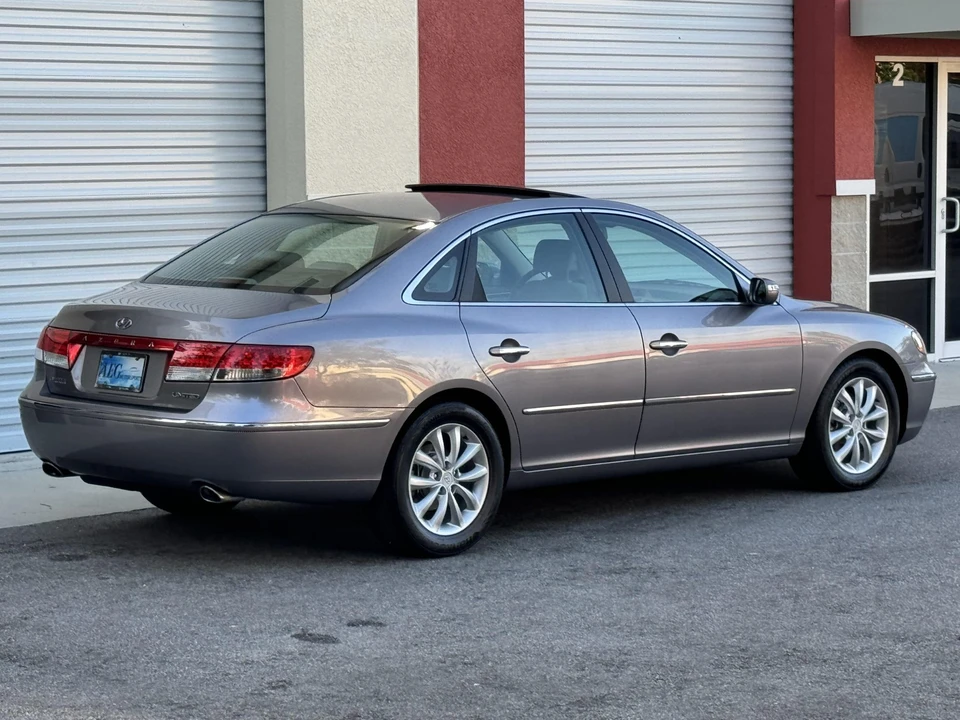 2007 Hyundai Azera - Image 21 of 31
