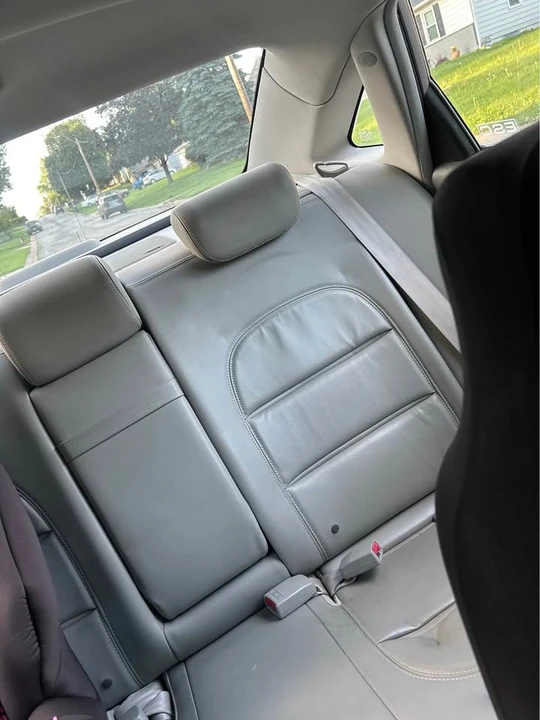 2007 Hyundai Azera - Image 6 of 10