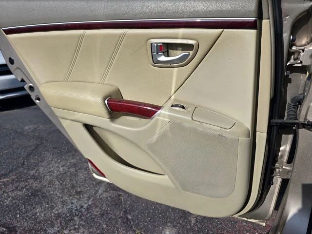 2007 Hyundai Azera - Image 15 of 21