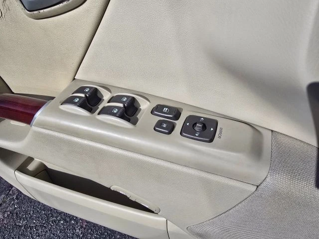 2007 Hyundai Azera - Image 13 of 21