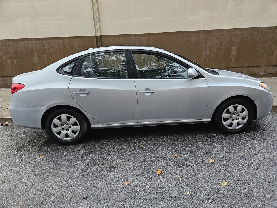 2007 Hyundai Elantra - Image 14 of 19