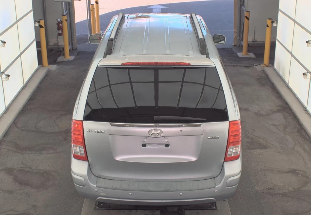 2007 Hyundai - Image 3 of 12