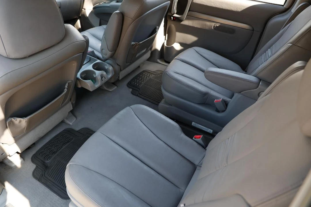 2007 Hyundai - Image 10 of 12