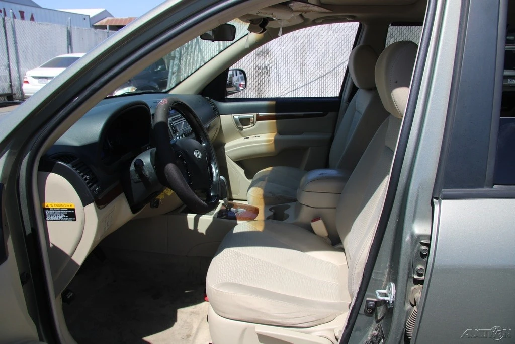 2007 Hyundai Santa Fe - Image 15 of 21