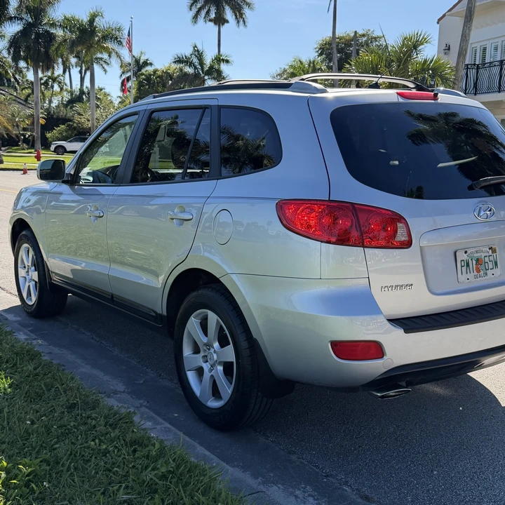 2007 Hyundai Santa Fe - Image 9 of 21