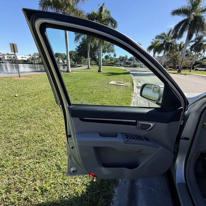 2007 Hyundai Santa Fe - Image 15 of 21