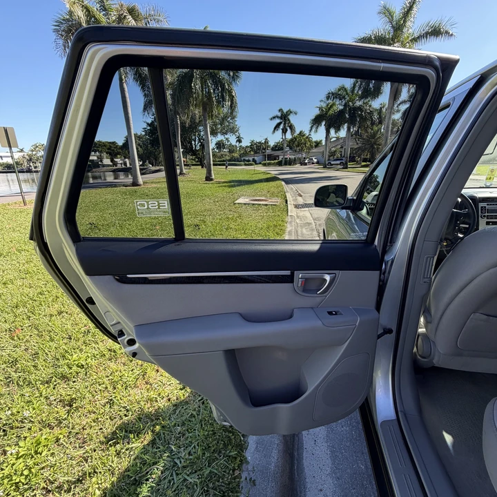 2007 Hyundai Santa Fe - Image 16 of 21