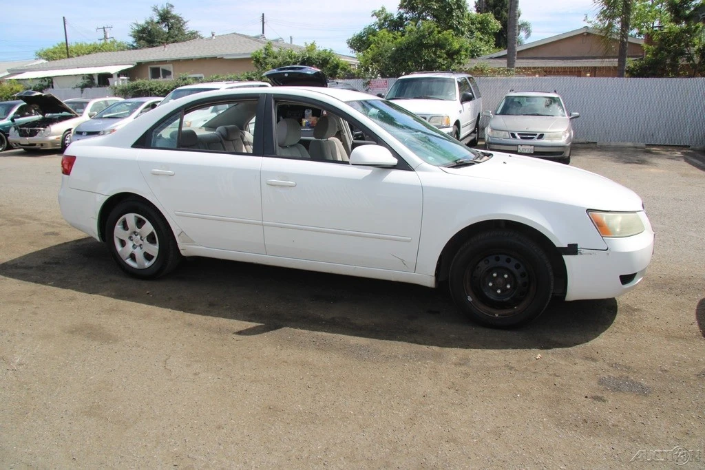 2007 Hyundai Sonata - Image 9 of 21