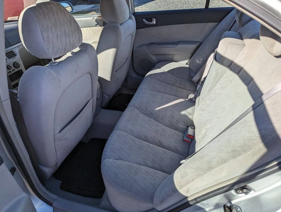 2007 Hyundai Sonata - Image 8 of 12