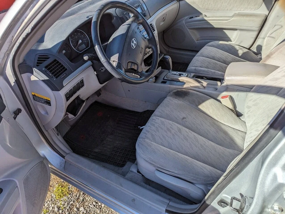 2007 Hyundai Sonata - Image 7 of 12